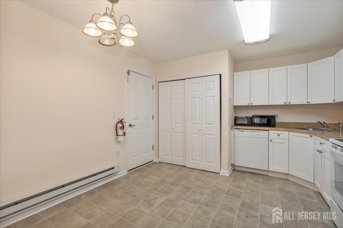 406 Genista Plaza Monroe NJ 08831