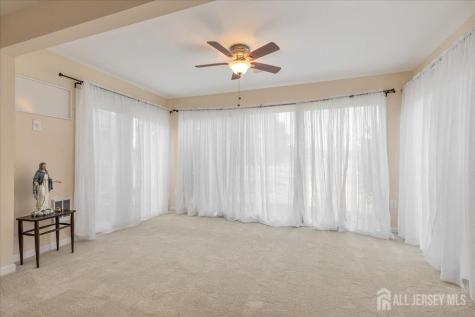 406 Genista Plaza Monroe NJ 08831