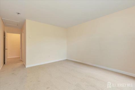 406 Genista Plaza Monroe NJ 08831