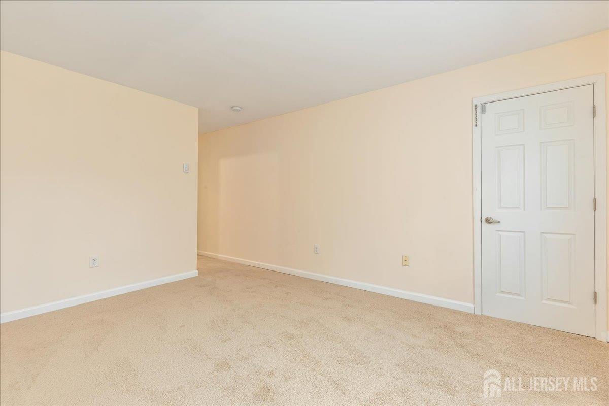 406 Genista Plaza Monroe NJ 08831