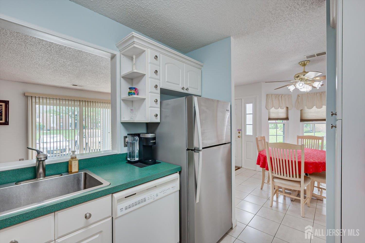 1801 Bayhead Drive Sayreville NJ 08859