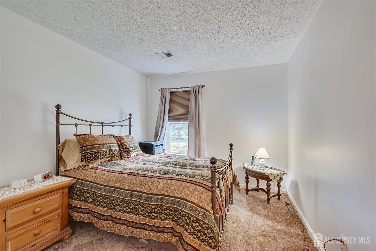 1801 Bayhead Drive Sayreville NJ 08859