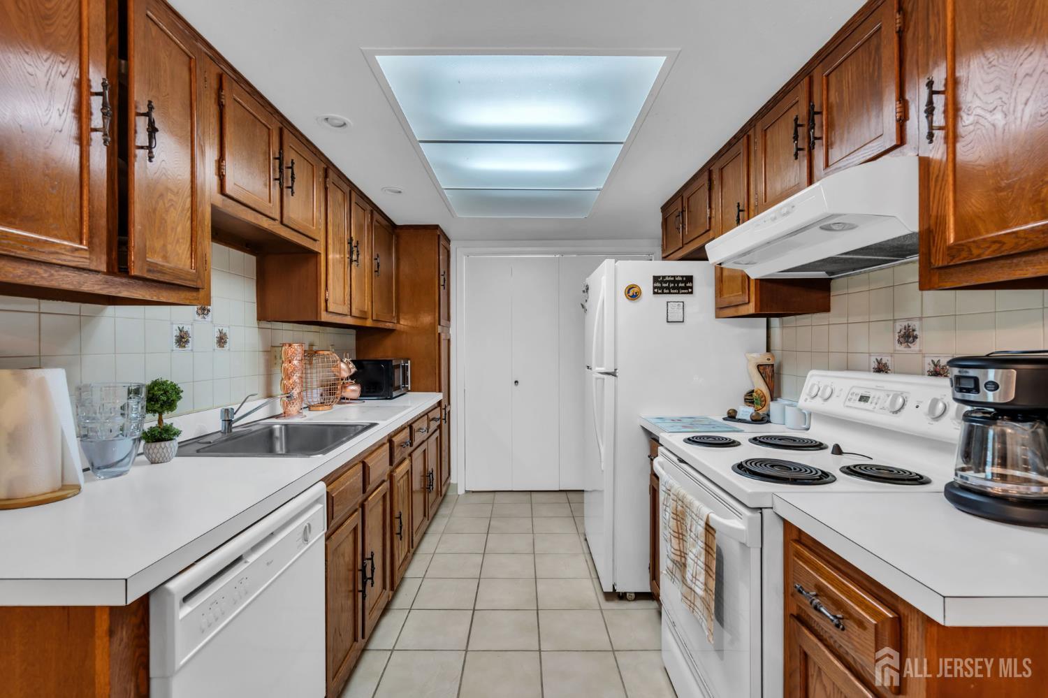 80 Banyan Plaza N Monroe NJ 08831