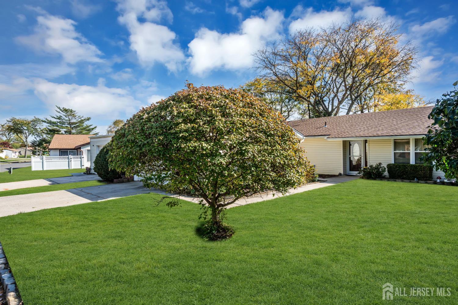 80 Banyan Plaza N Monroe NJ 08831