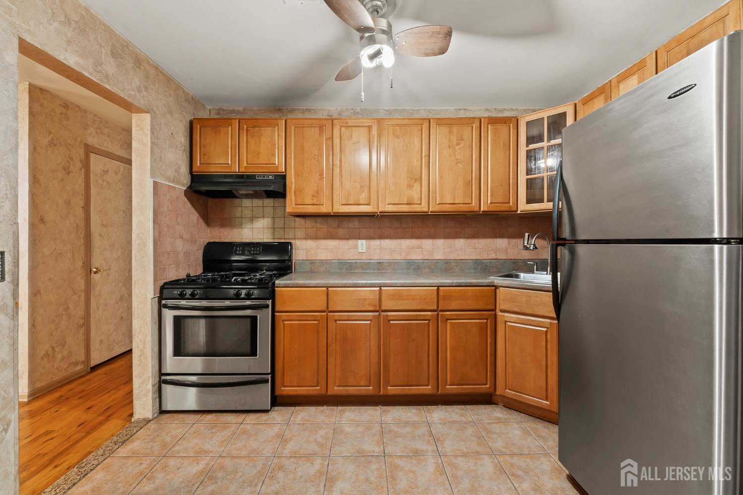 192 College Drive Edison NJ 08817
