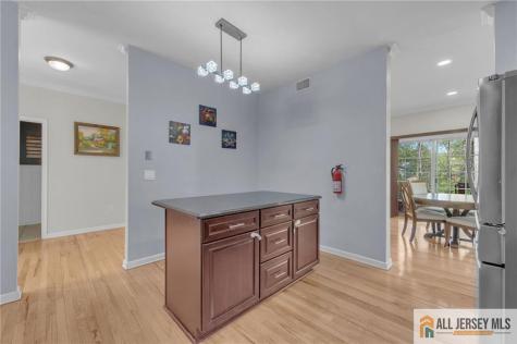 37 E Burgess Drive Piscataway NJ 08854