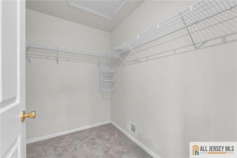 37 E Burgess Drive Piscataway NJ 08854