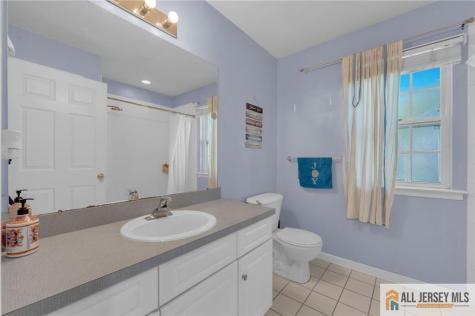 37 E Burgess Drive Piscataway NJ 08854
