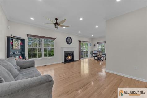 37 E Burgess Drive Piscataway NJ 08854
