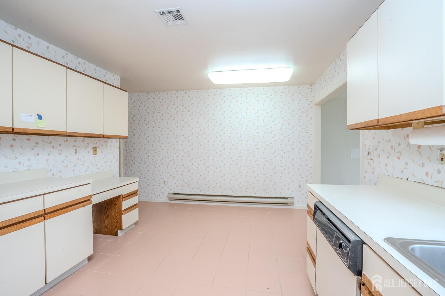 644 Nutley Drive Monroe NJ 08832