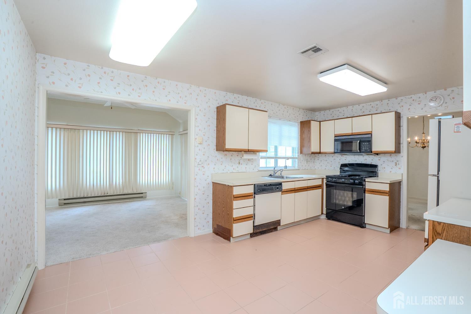 644 Nutley Drive Monroe NJ 08832