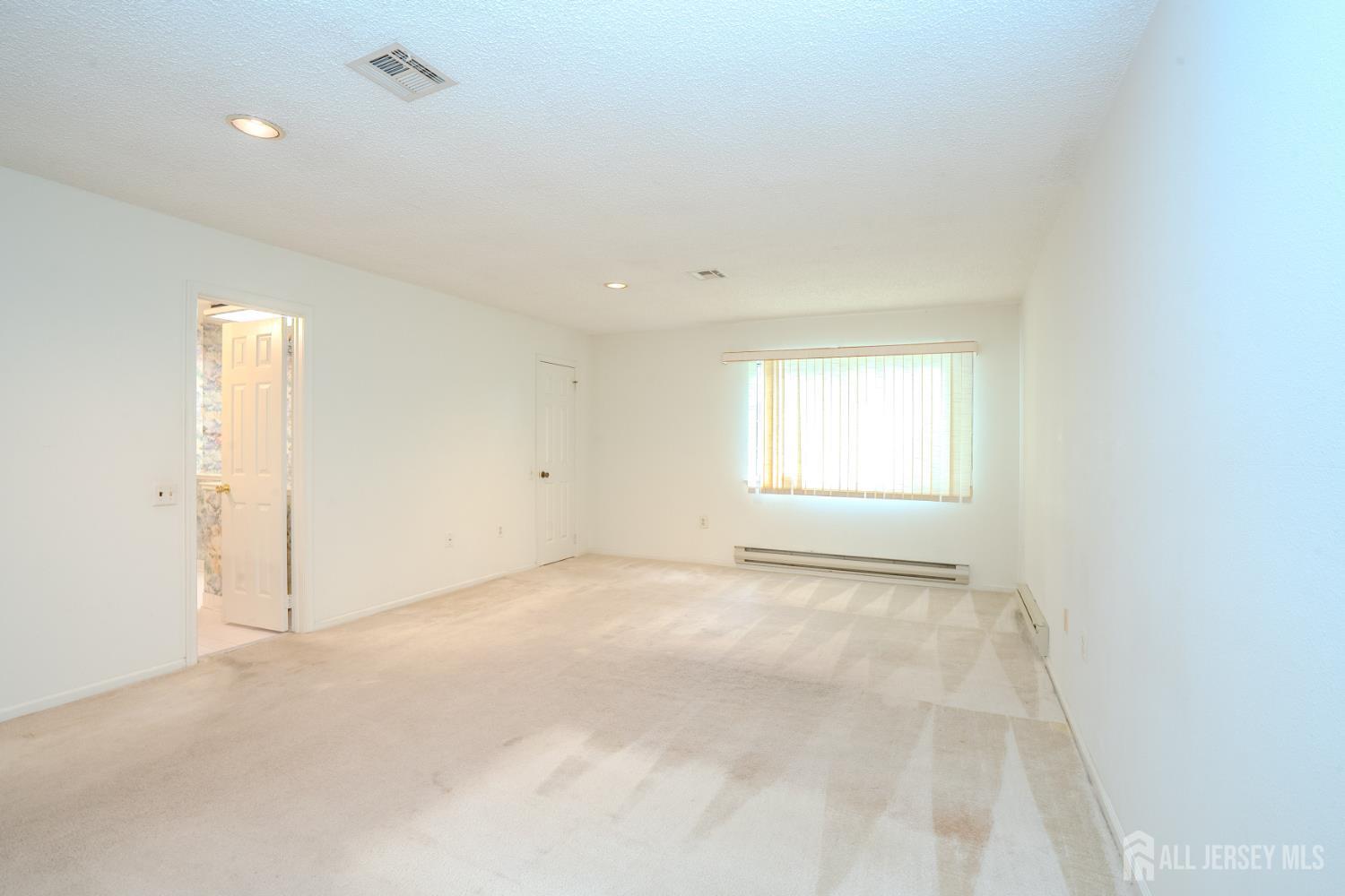 644 Nutley Drive Monroe NJ 08832