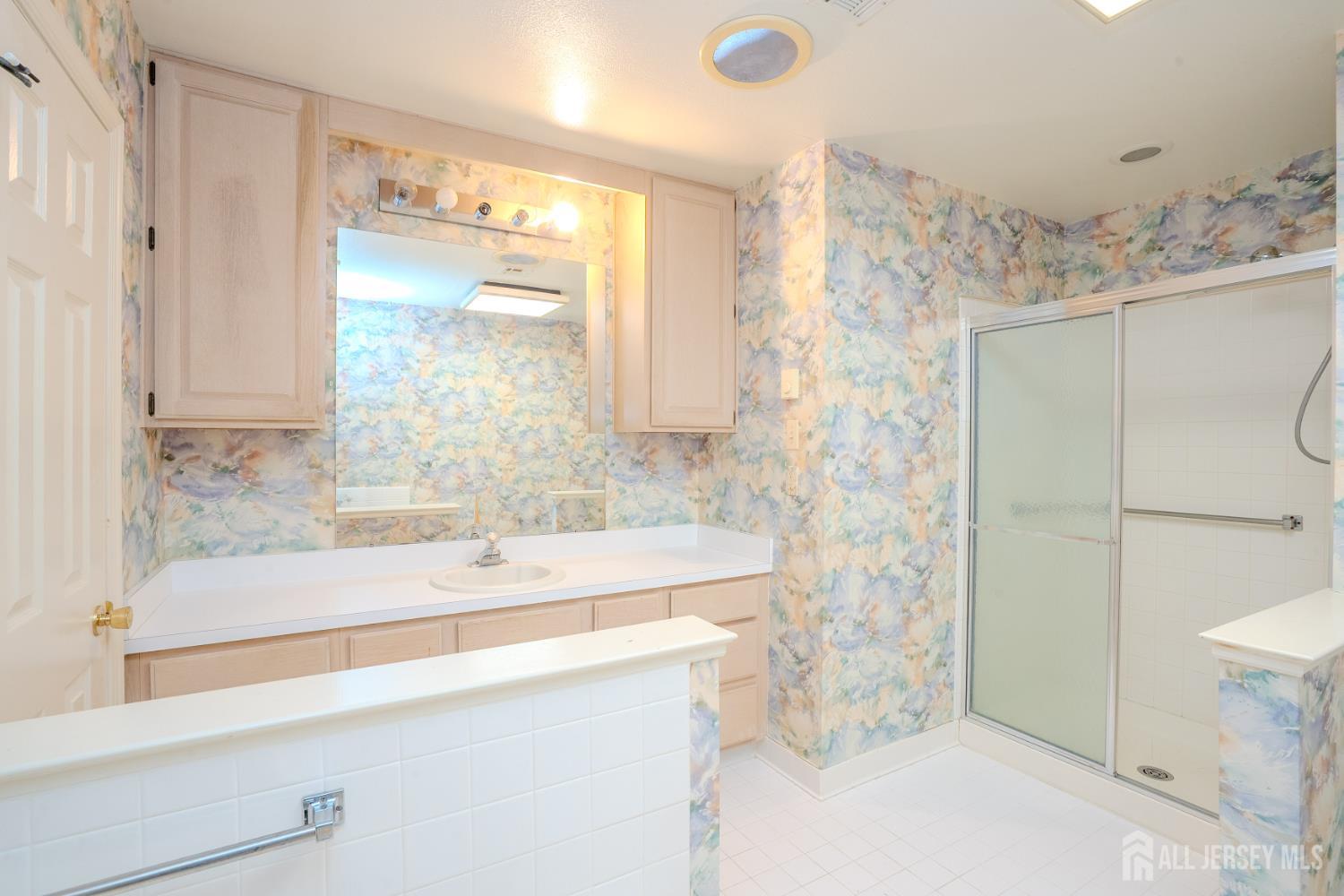 644 Nutley Drive Monroe NJ 08832