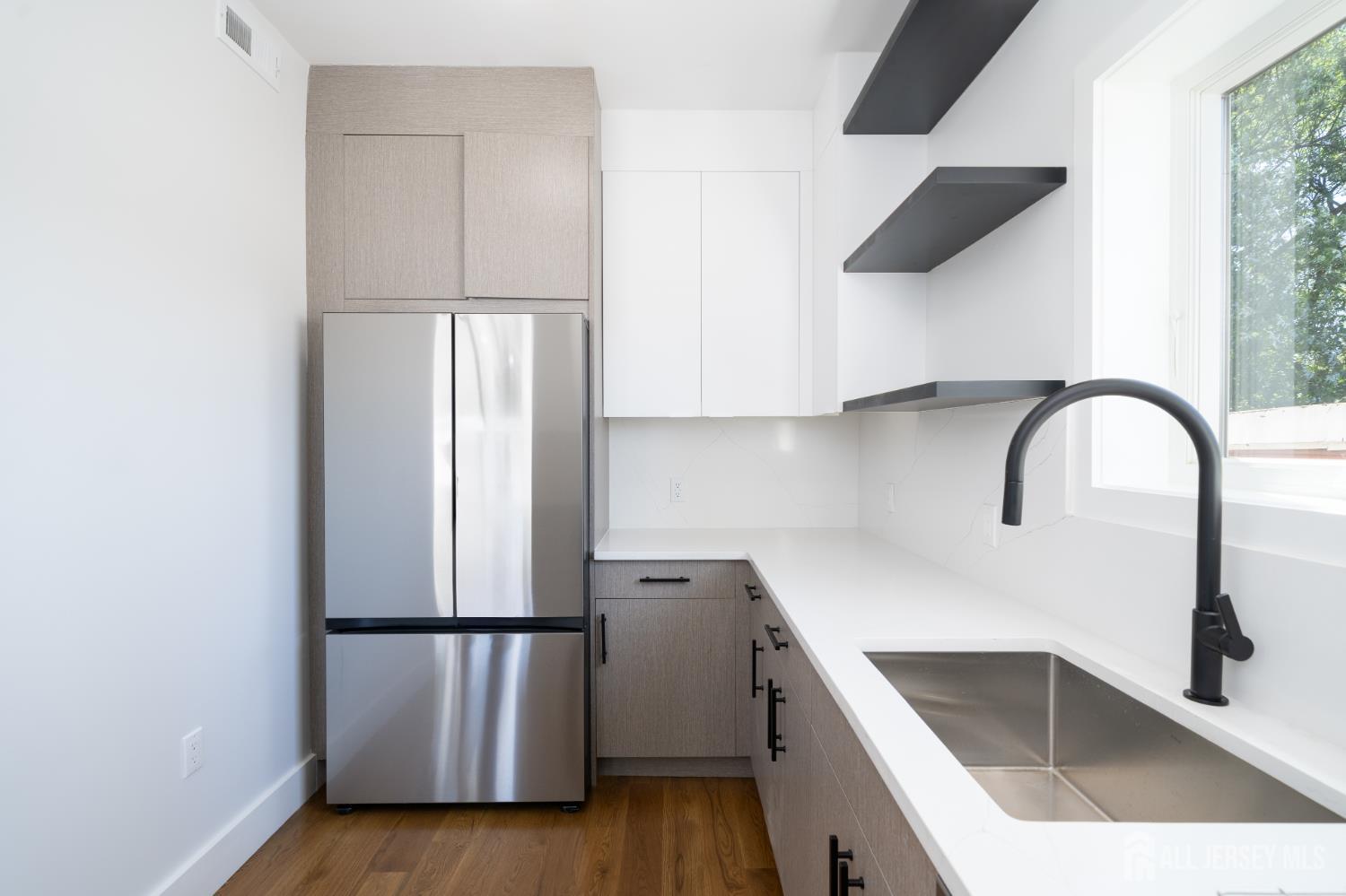 67 Virginia Avenue Jersey City NJ 07304