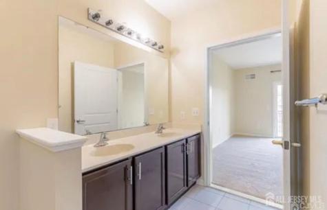 534 Doral Court Piscataway NJ 08854