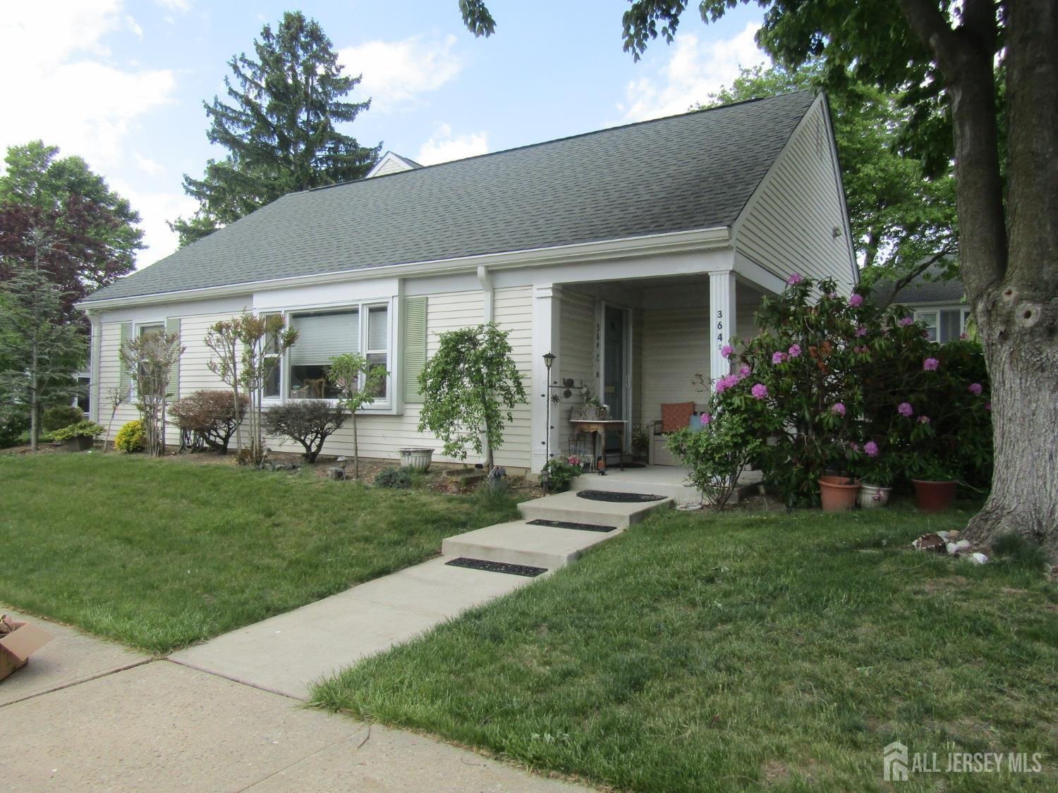364 Old Nassau Road Monroe NJ 08831