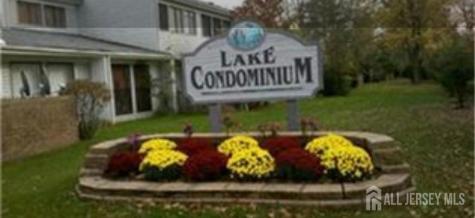 3 Twin River Drive Hightstown NJ 08520