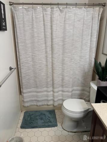 1 Arrowwood Lane South Brunswick NJ 08852