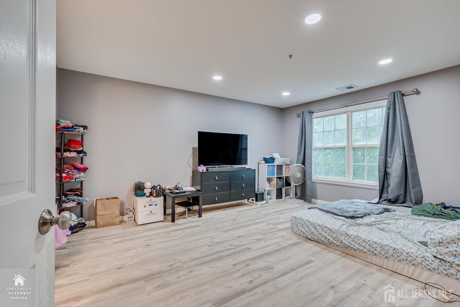 1626 Waterford Drive Edison NJ 08817