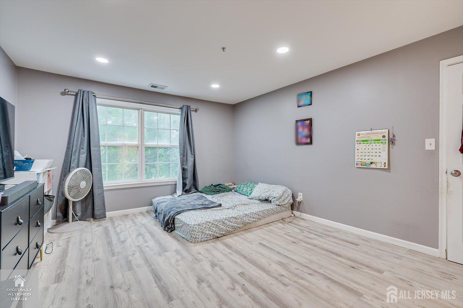1626 Waterford Drive Edison NJ 08817