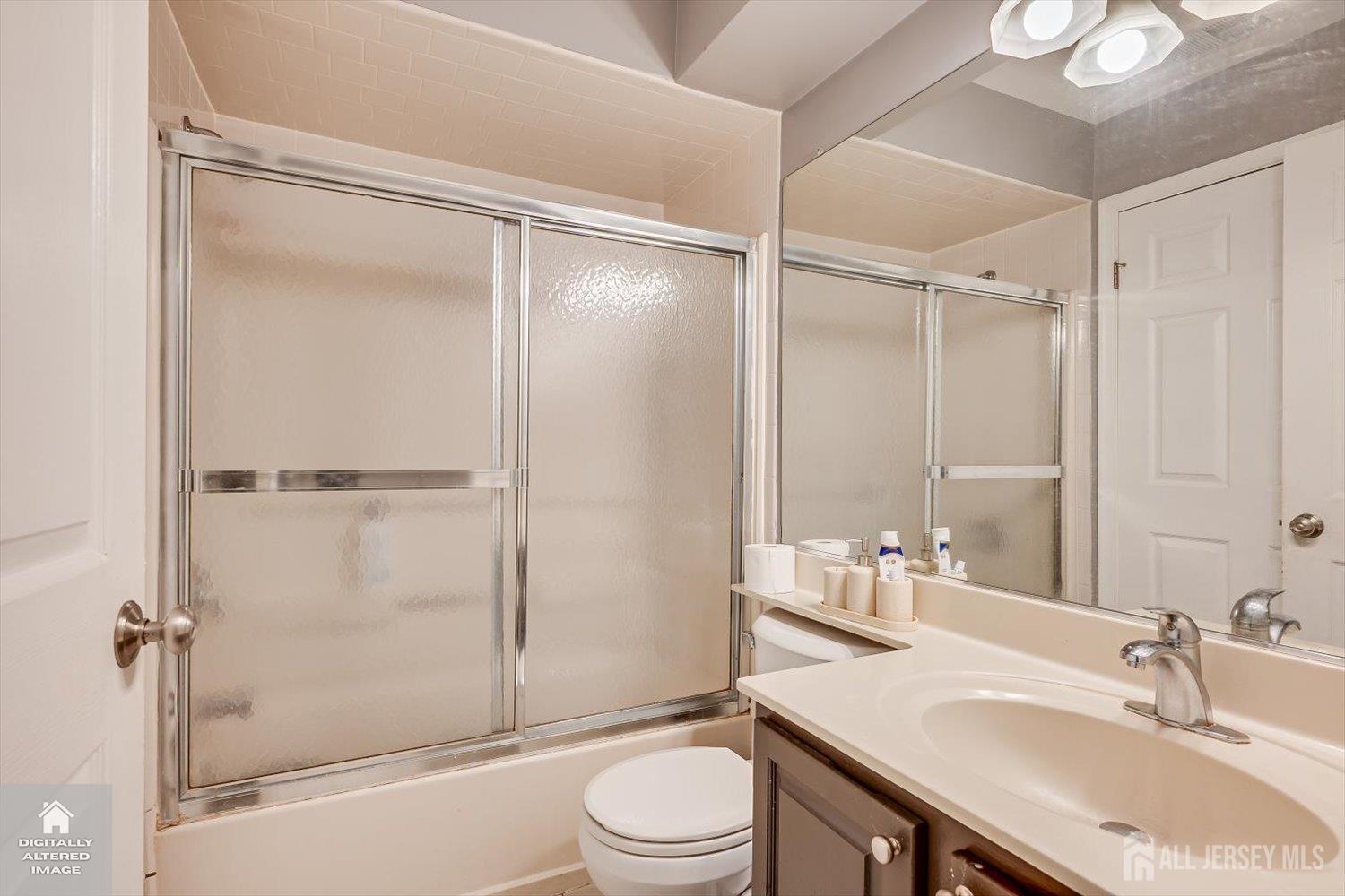 1626 Waterford Drive Edison NJ 08817