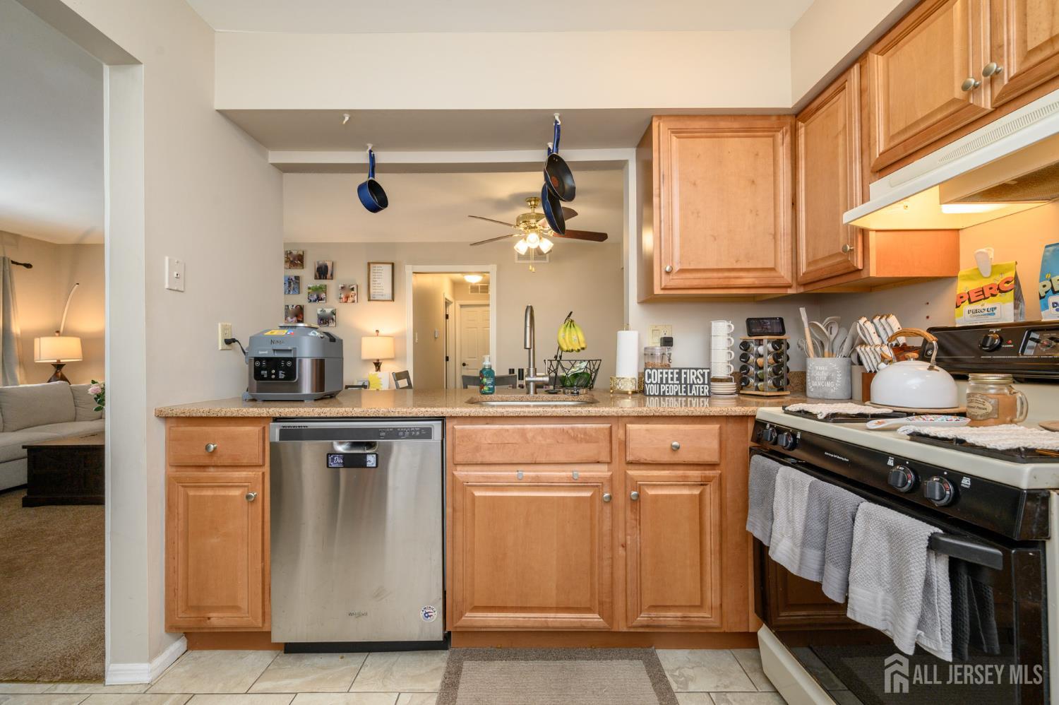 265 Everly Court Mount Laurel NJ 08054