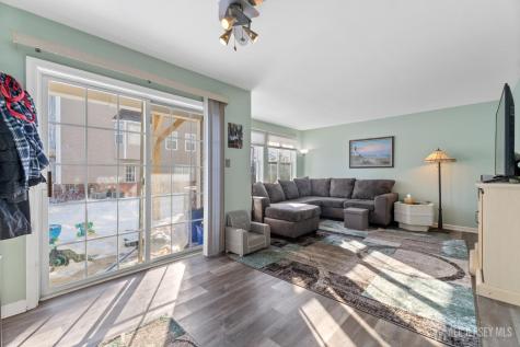2503 Ridgeview Court Parlin NJ 08859