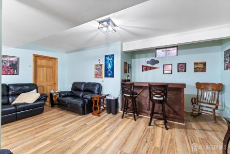 2503 Ridgeview Court Parlin NJ 08859