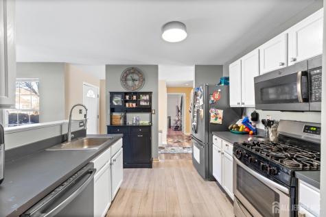 2503 Ridgeview Court Parlin NJ 08859