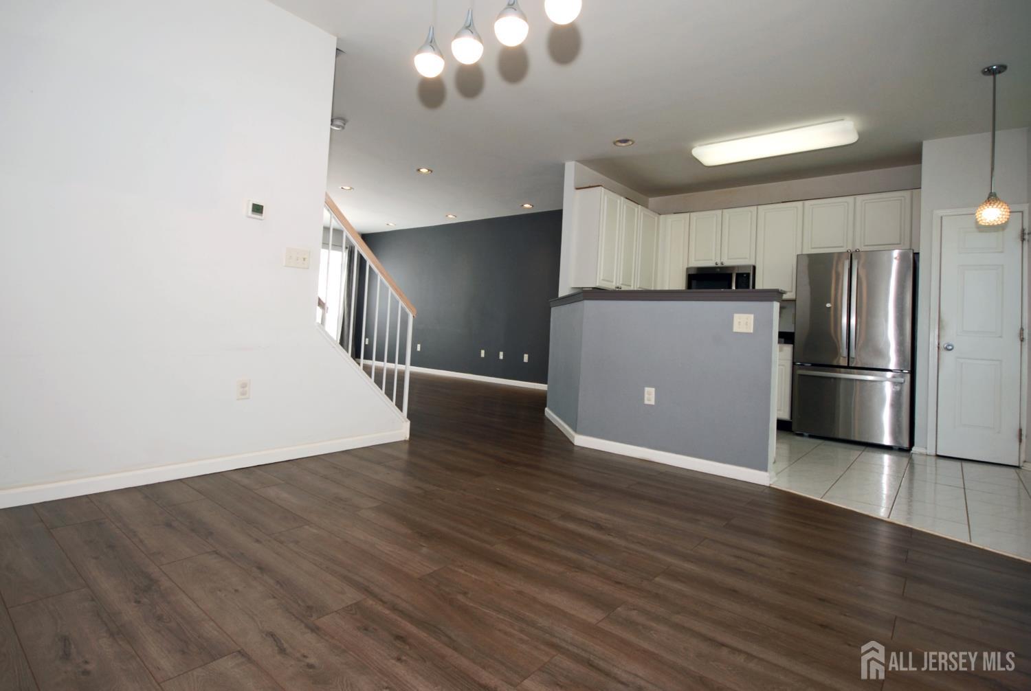 5 Schlottfeld Lane Parlin NJ 08859