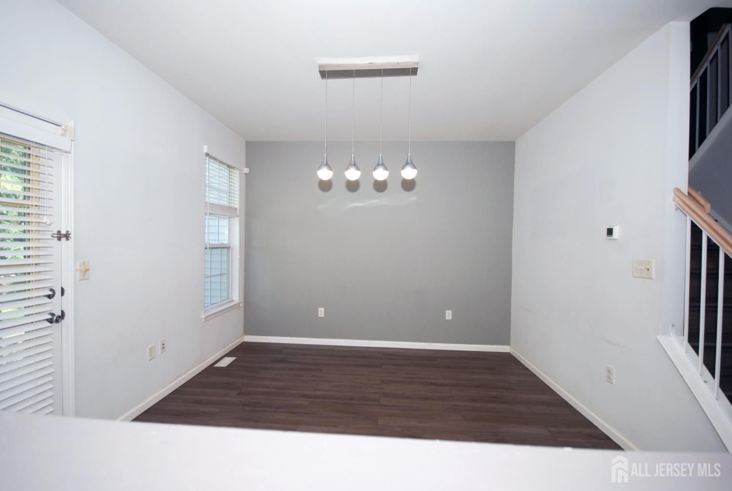 5 Schlottfeld Lane Parlin NJ 08859