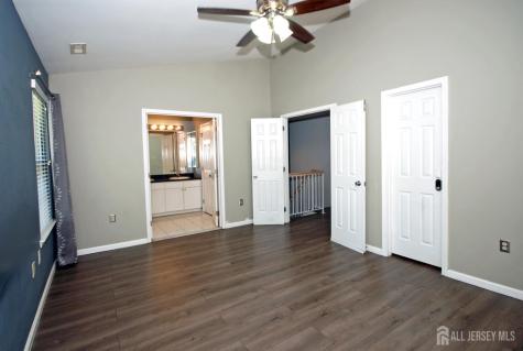 5 Schlottfeld Lane Parlin NJ 08859