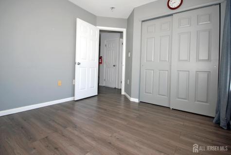 5 Schlottfeld Lane Parlin NJ 08859
