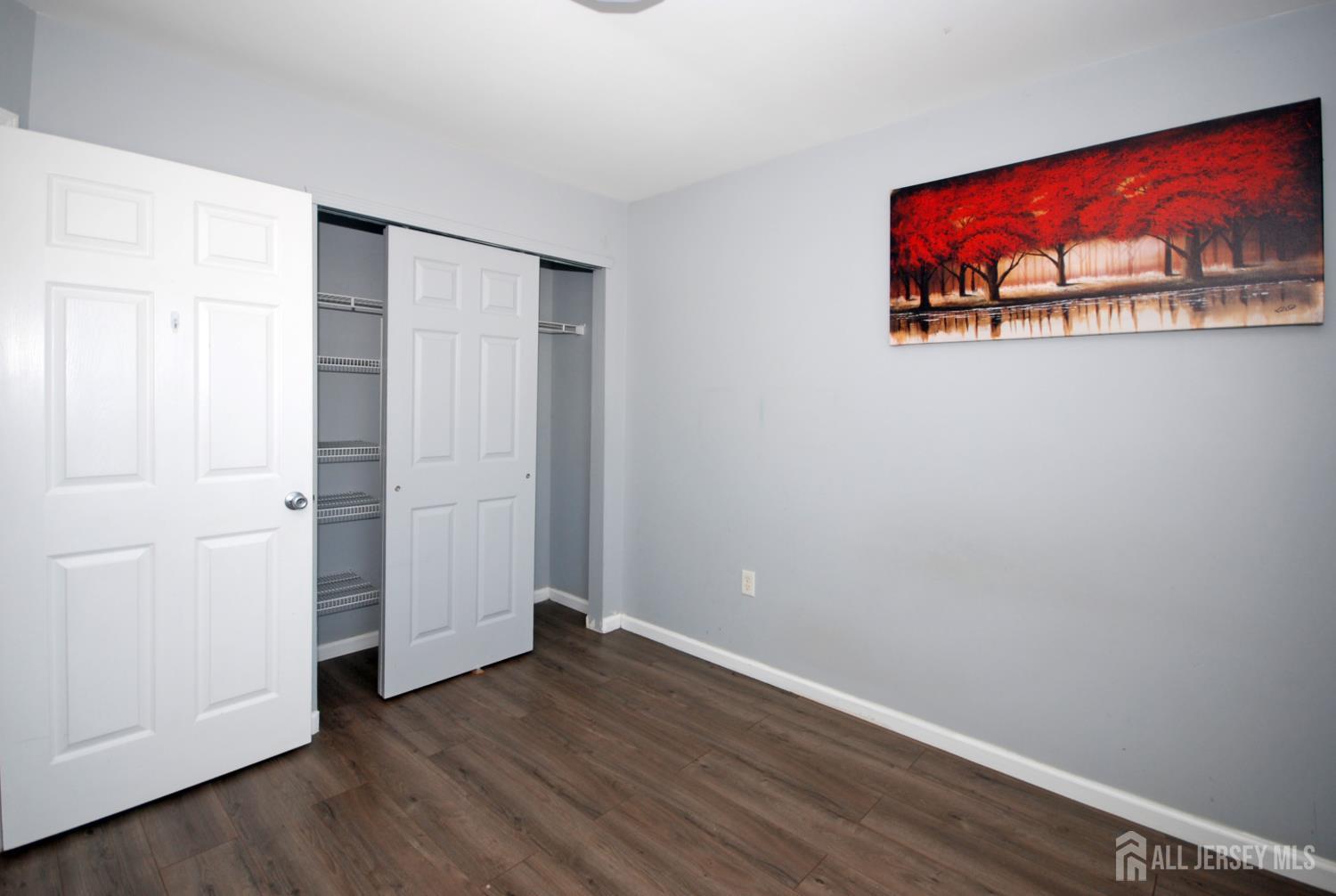 5 Schlottfeld Lane Parlin NJ 08859