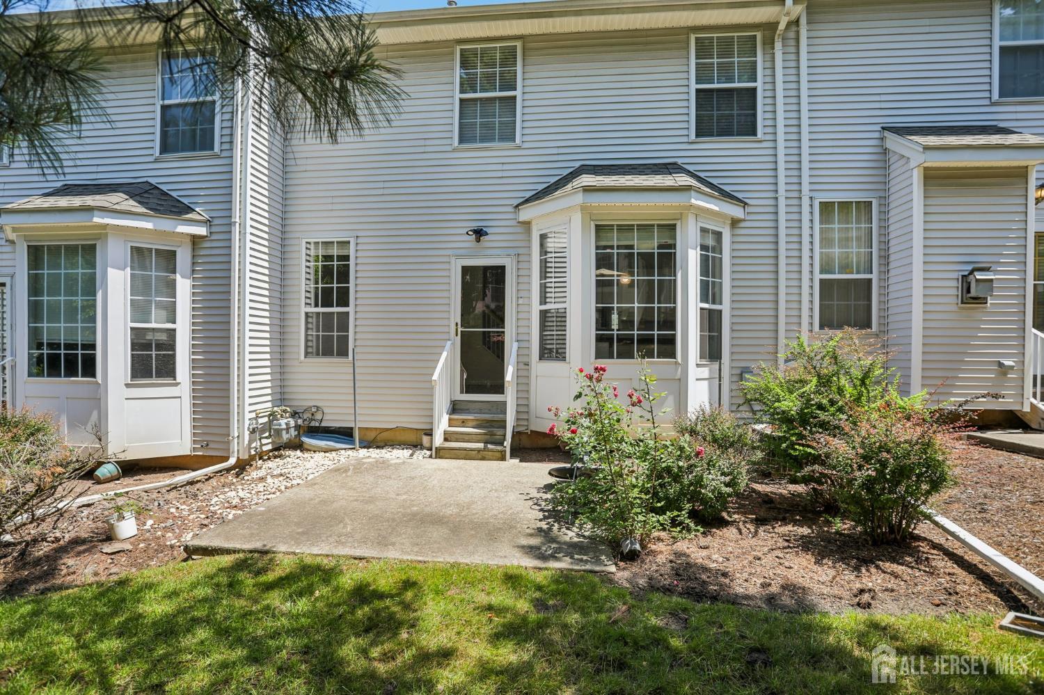 5 Schlottfeld Lane Parlin NJ 08859