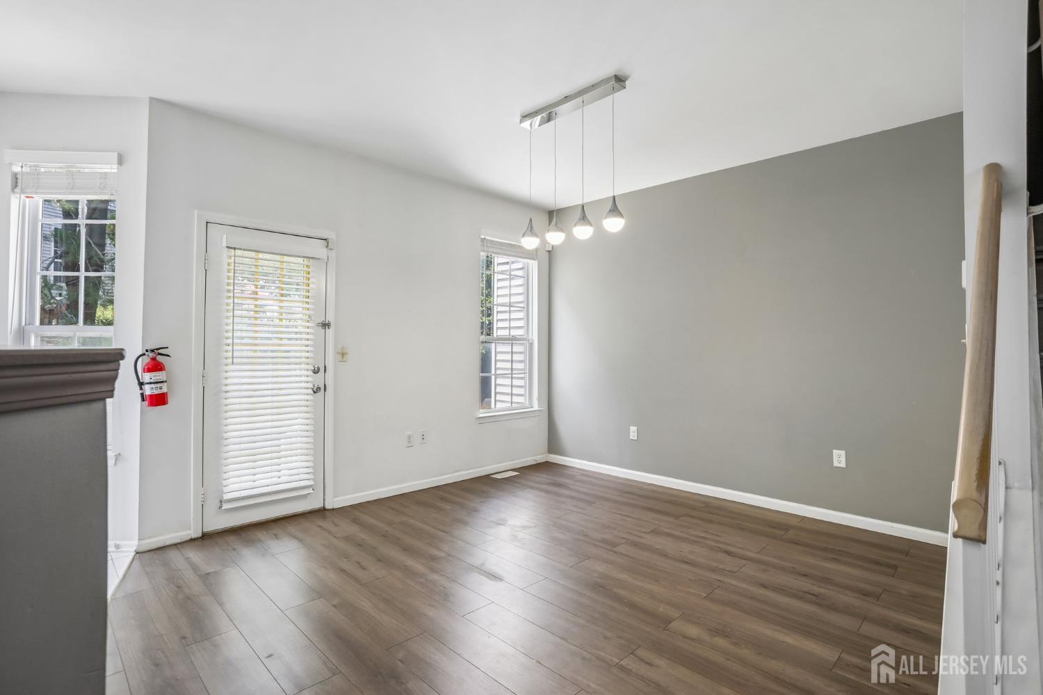 5 Schlottfeld Lane Parlin NJ 08859