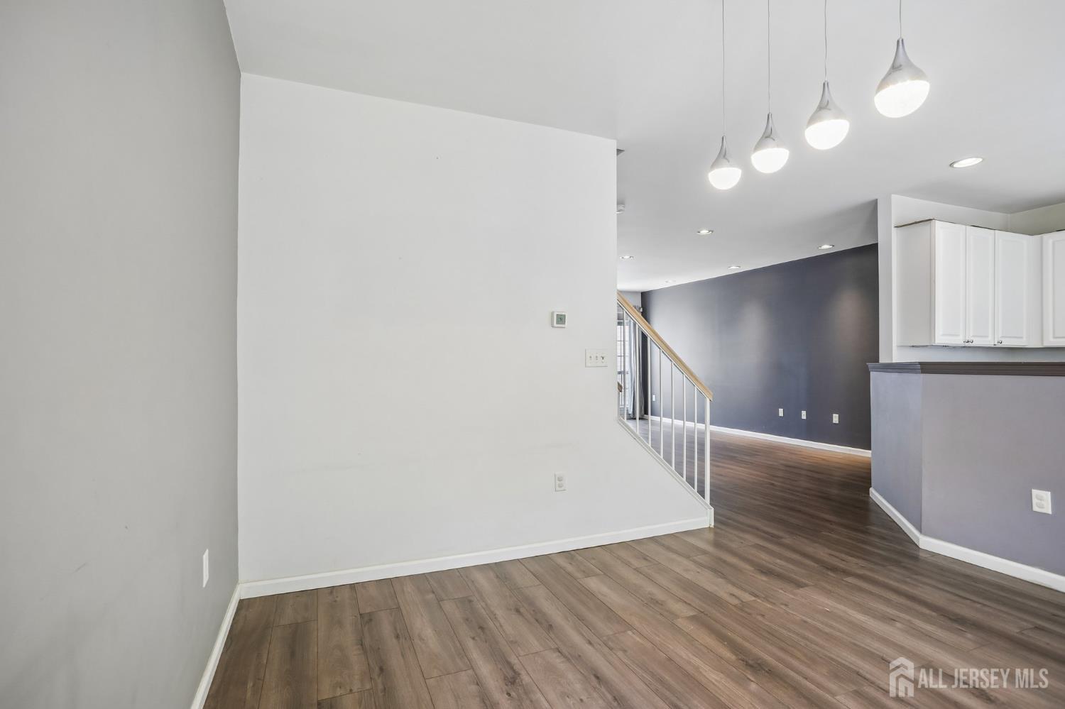 5 Schlottfeld Lane Parlin NJ 08859