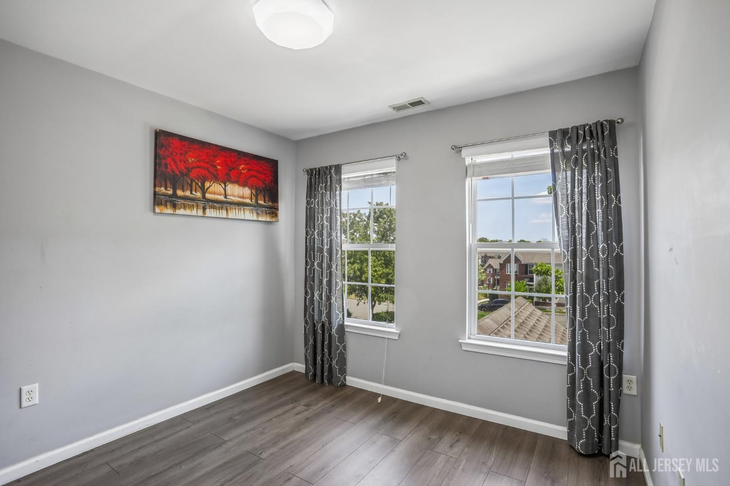 5 Schlottfeld Lane Parlin NJ 08859
