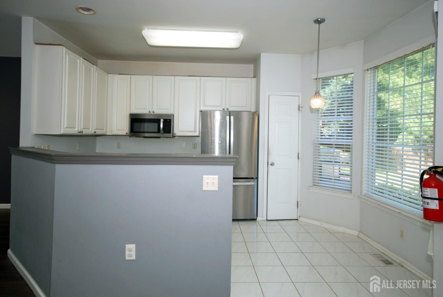 5 Schlottfeld Lane Parlin NJ 08859