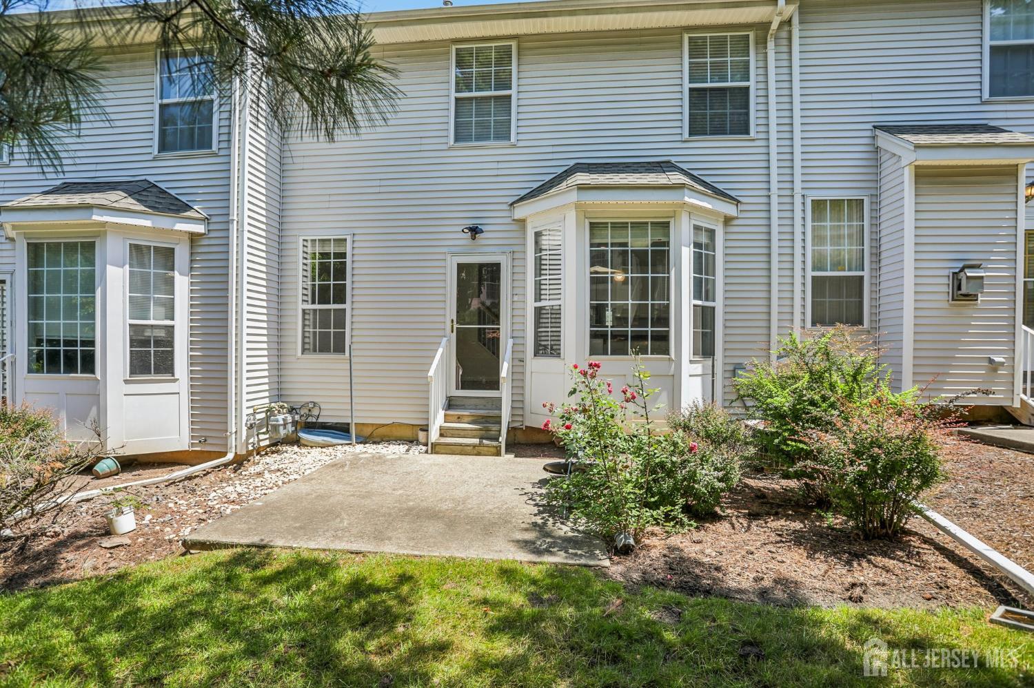 5 Schlottfeld Lane Parlin NJ 08859