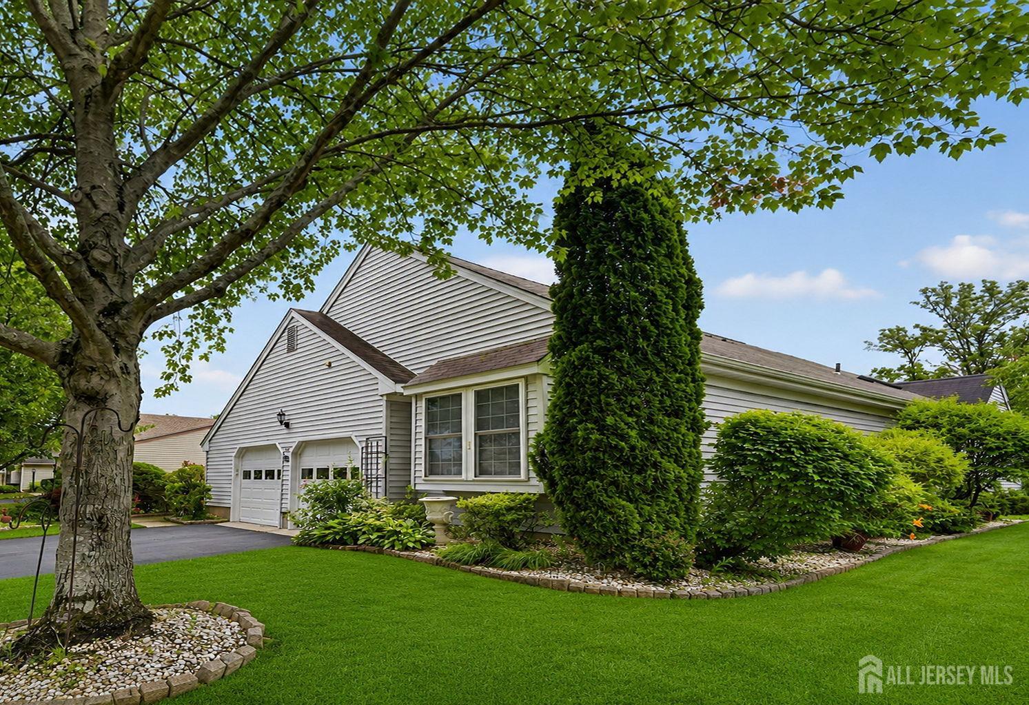 11 Canterbury Drive Monroe NJ 08831