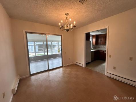 136 Plymouth Lane Monroe NJ 08831