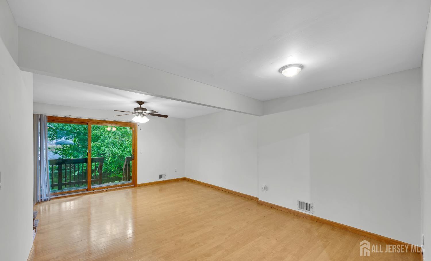 48 Ellen Heath Drive Old Bridge NJ 07747