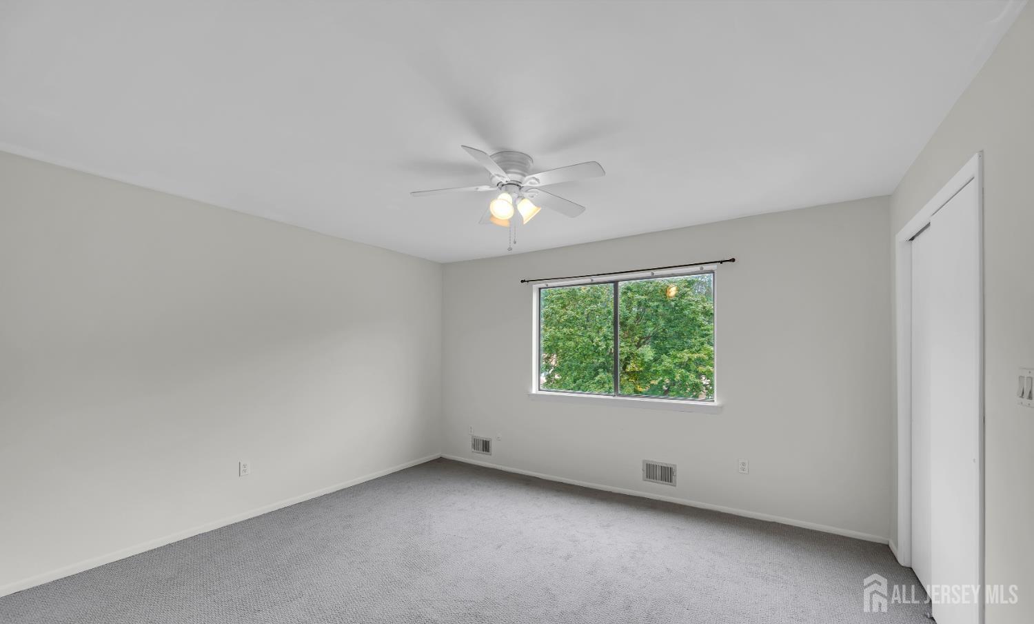 48 Ellen Heath Drive Old Bridge NJ 07747