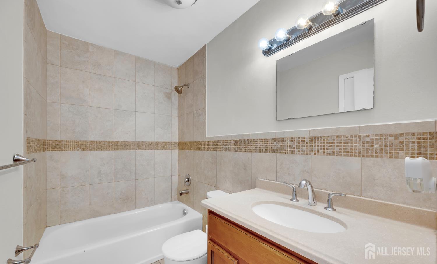 48 Ellen Heath Drive Old Bridge NJ 07747