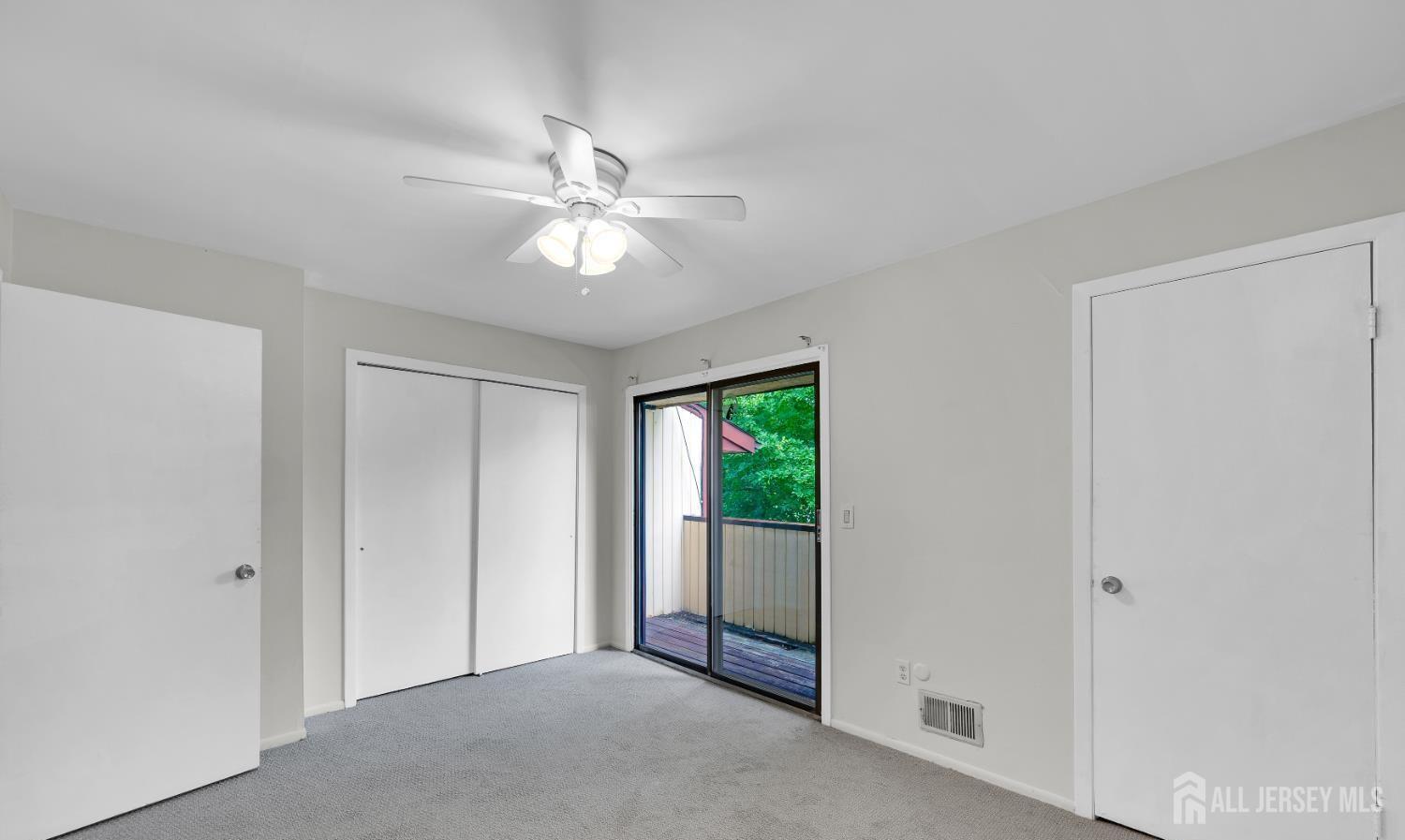 48 Ellen Heath Drive Old Bridge NJ 07747