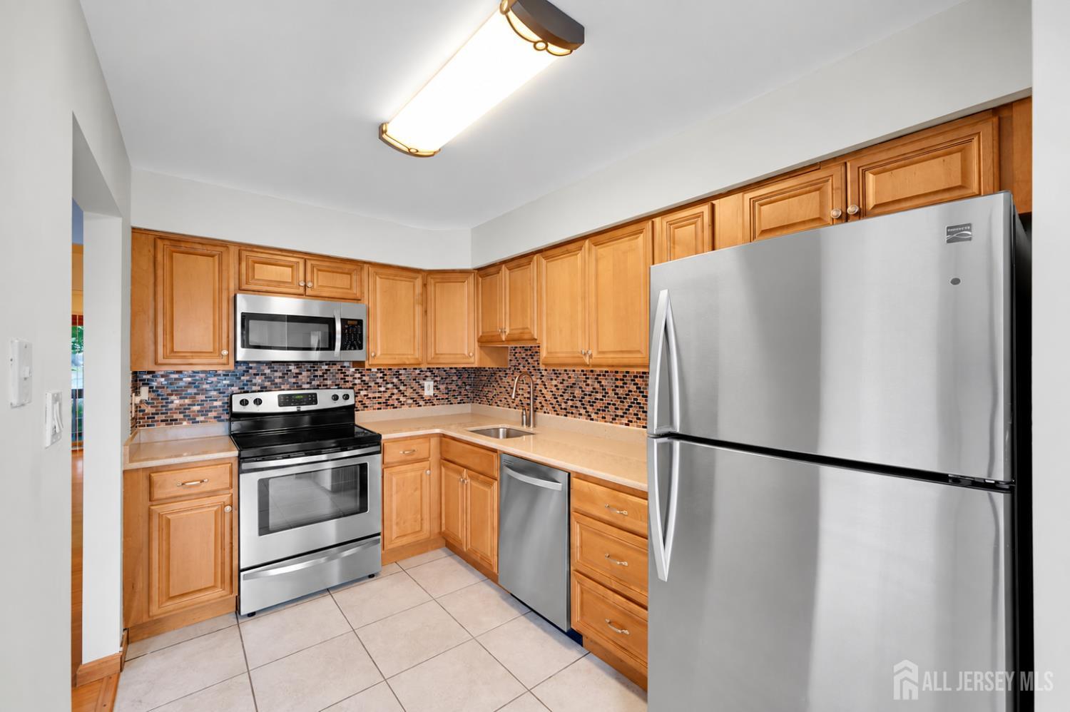 48 Ellen Heath Drive Old Bridge NJ 07747