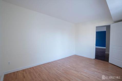 2-Z Avon Drive East Windsor NJ 08520