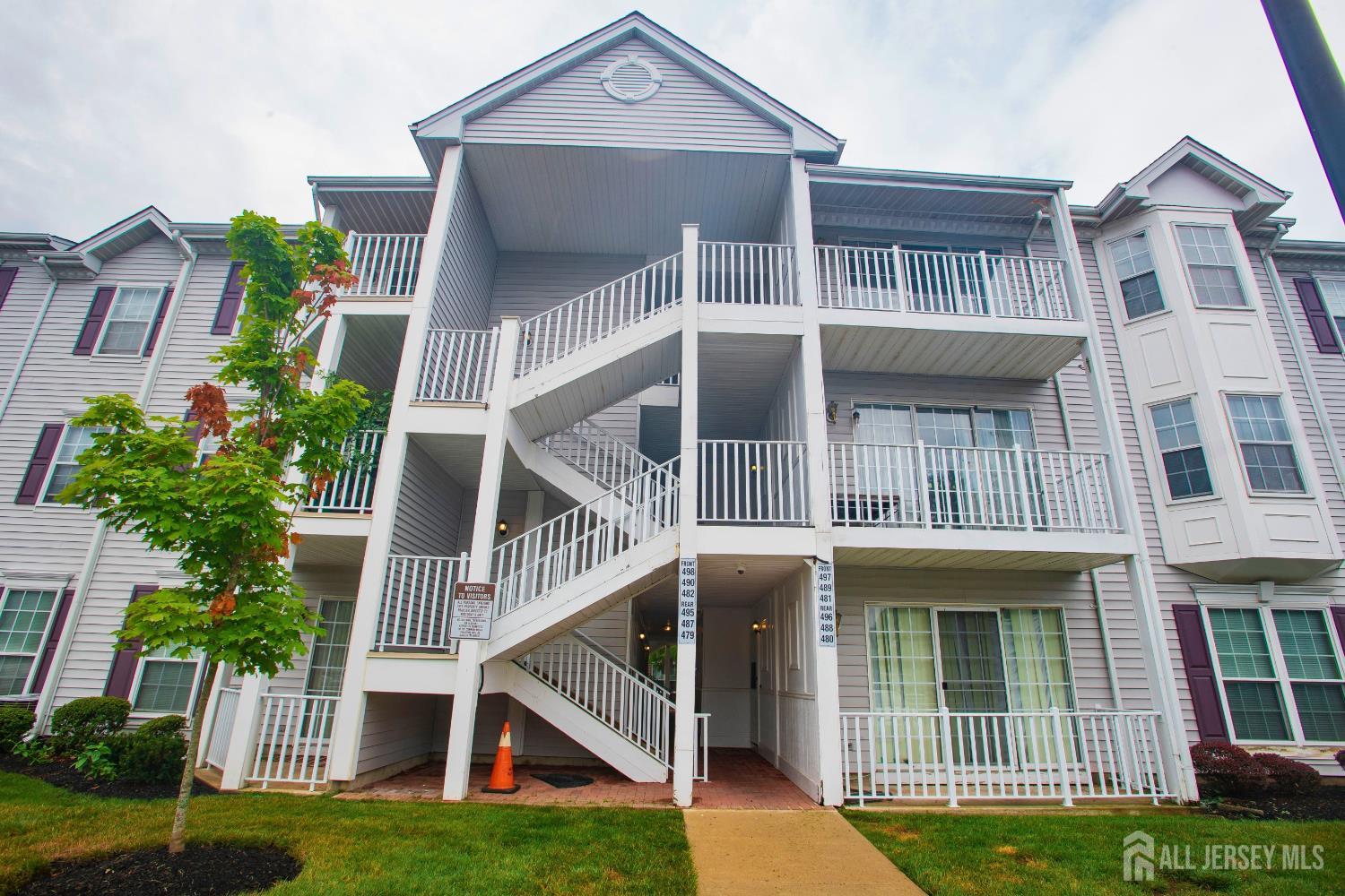 488 Witney Court North Brunswick NJ 08902