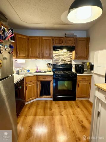 488 Witney Court North Brunswick NJ 08902